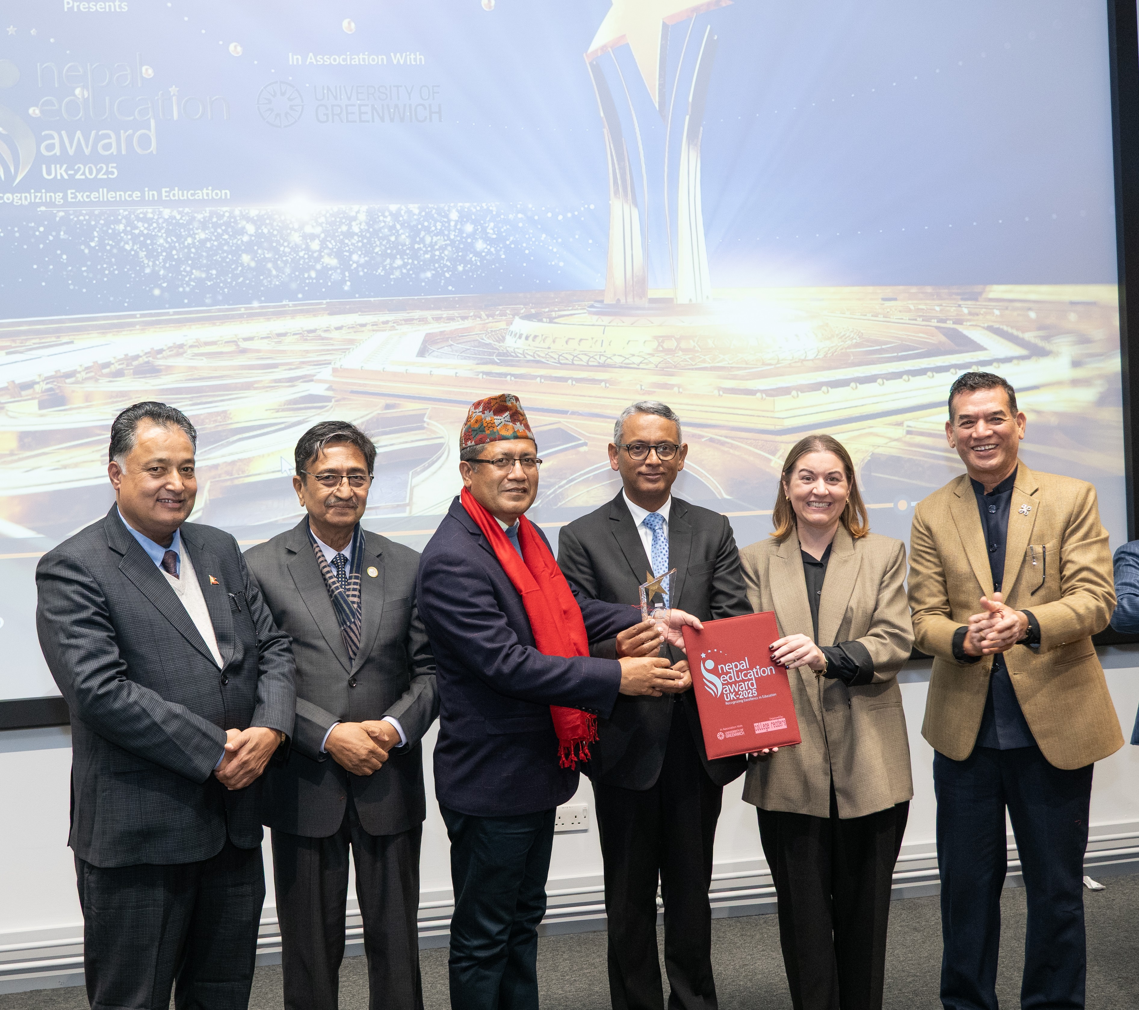 dr-rana-bahadur-thapa-receives-prestigious-nepal-education-award-uk-for-innovation-and-leadership-in-renewable-energy-892